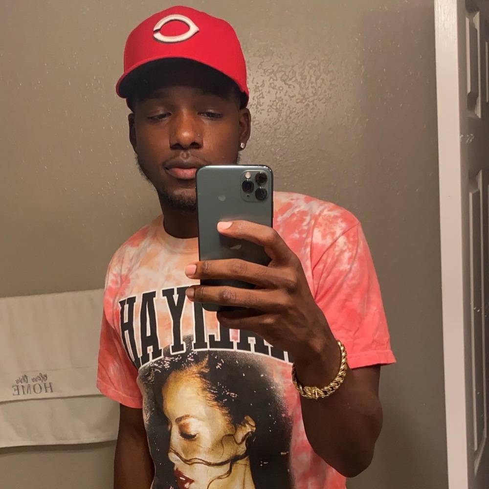 Meet your Posher, Jefe-michael